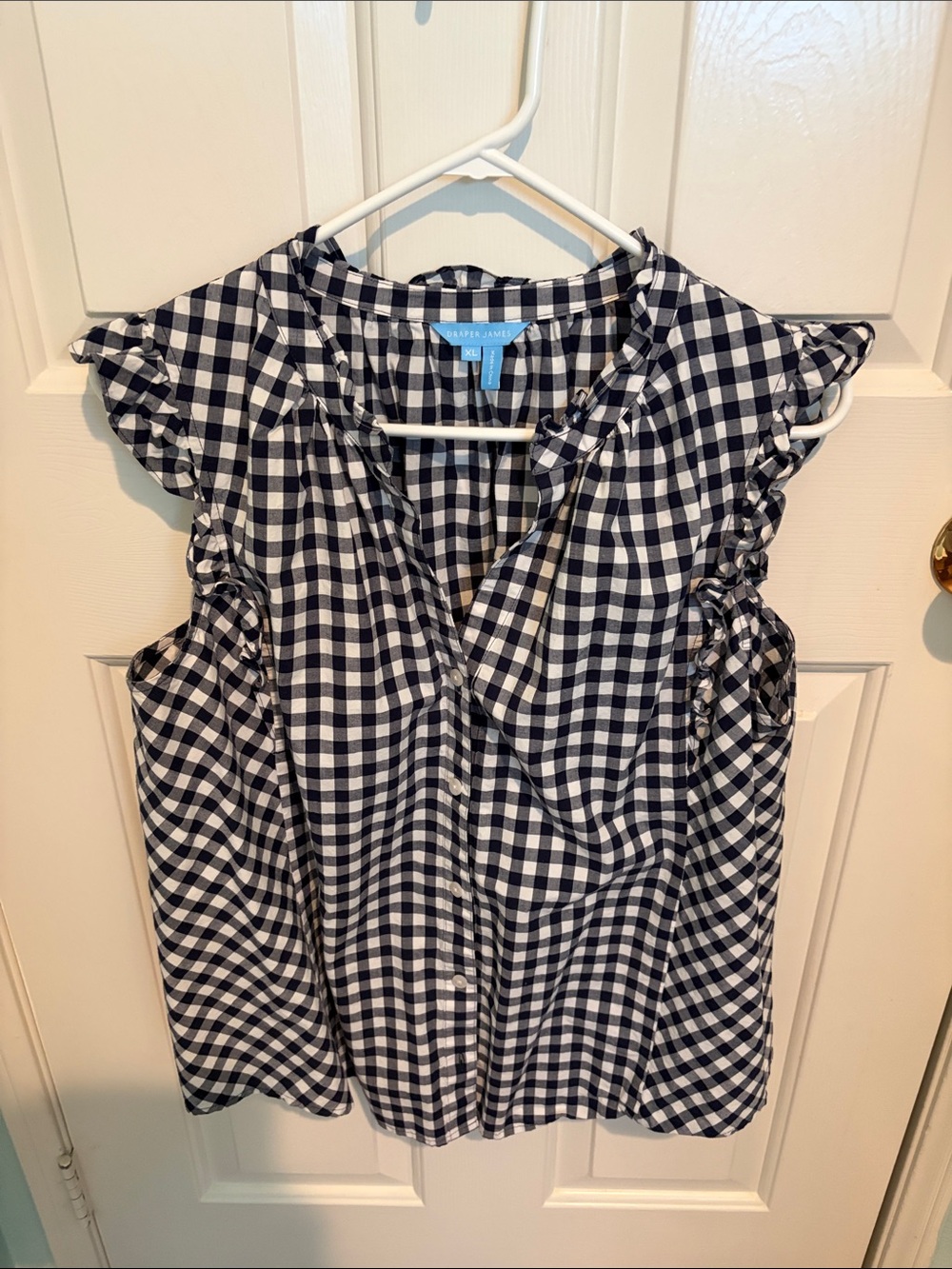 Draper James Black & White Gingham Ruffle Sleeve Button-Front Camisole
